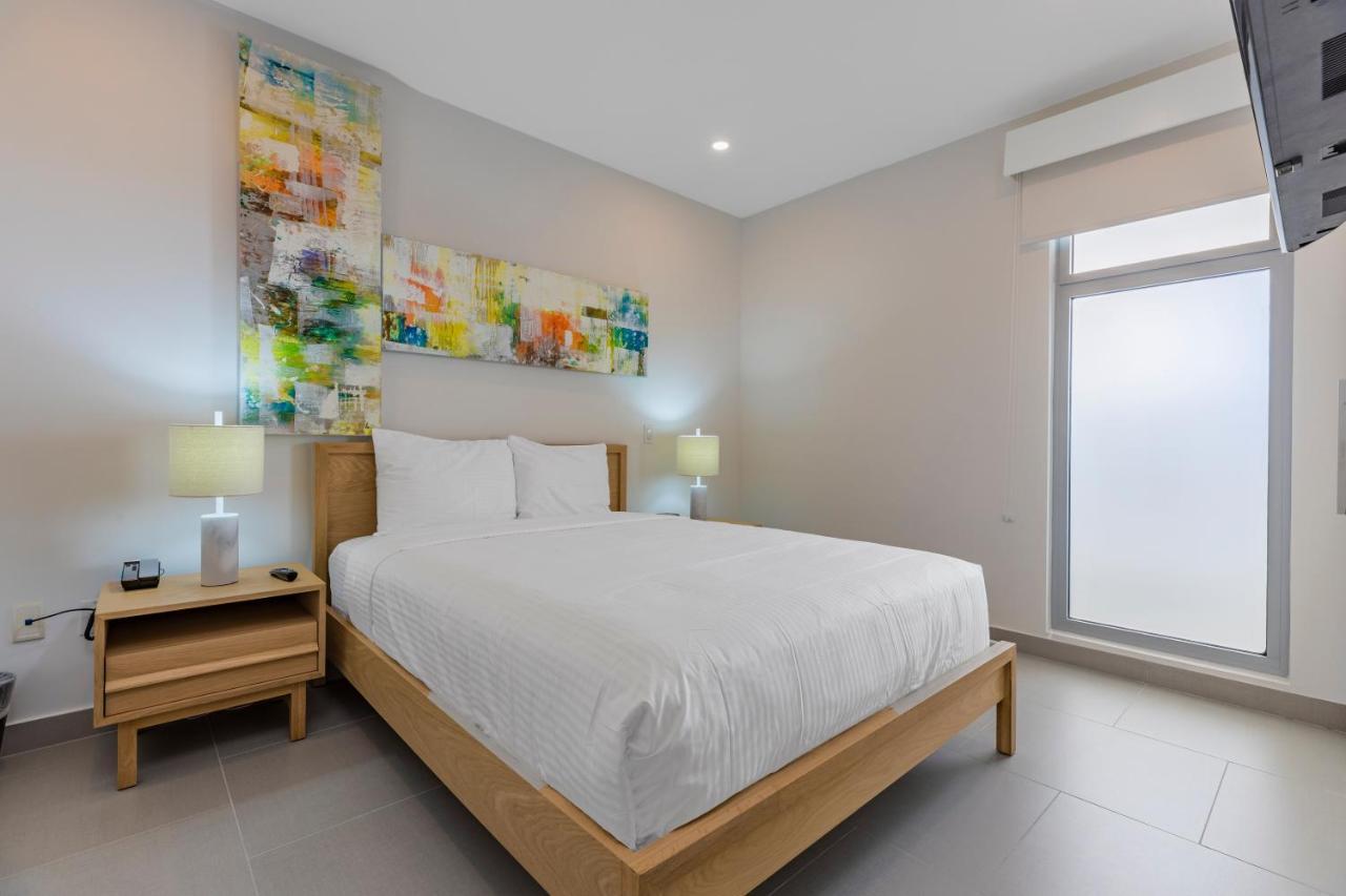 Azure Beach Residences Палм Бийч Екстериор снимка