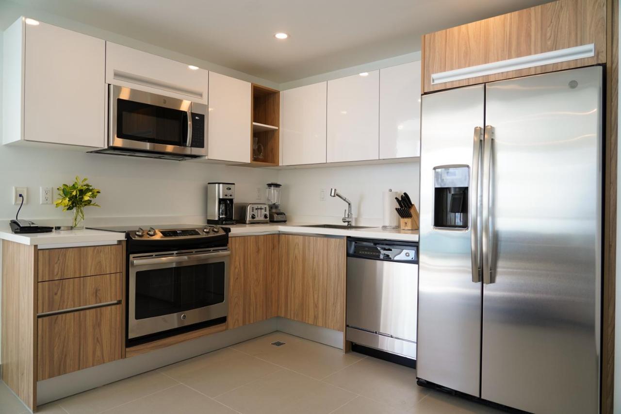 Azure Beach Residences Палм Бийч Екстериор снимка