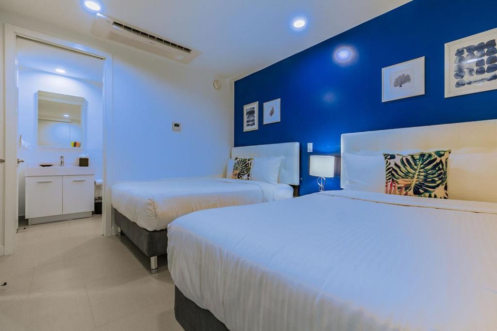 Azure Beach Residences Палм Бийч Екстериор снимка
