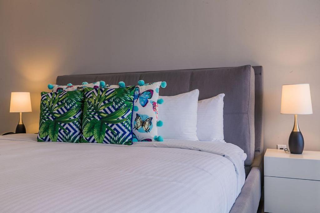 Azure Beach Residences Палм Бийч Екстериор снимка