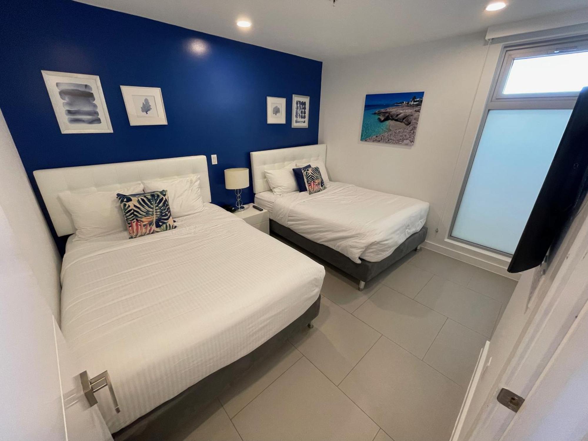 Azure Beach Residences Палм Бийч Екстериор снимка