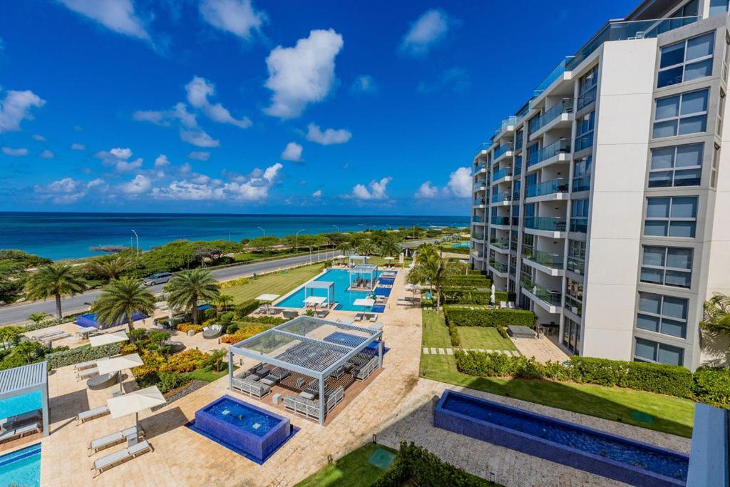 Azure Beach Residences Палм Бийч Екстериор снимка
